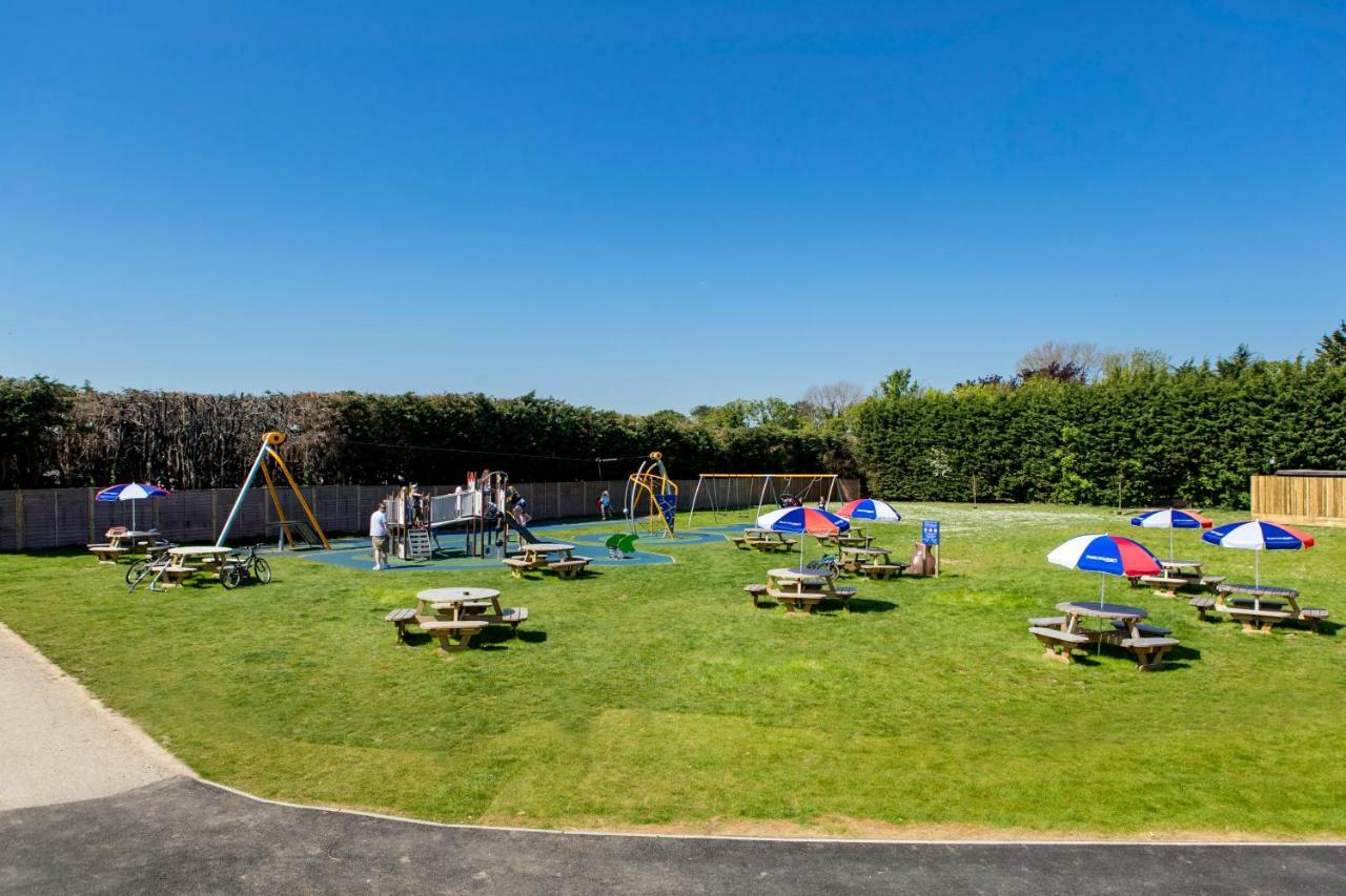 Camping Pods, Birchington Vale Holiday Park Екстериор снимка